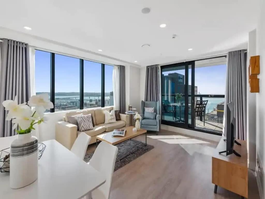 Апартаменты Just Opposite To Sky Tower , 2 Bed 2 Bath In Cbd Окленд Экстерьер фото